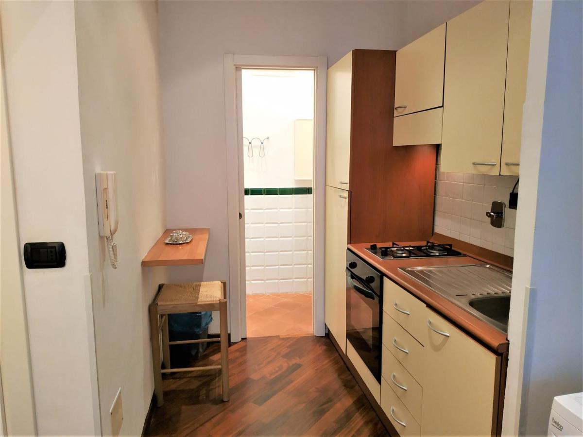 Casaviva - Grazioso Mini-Appartamento Nel Cuore Di Genova Exterior photo