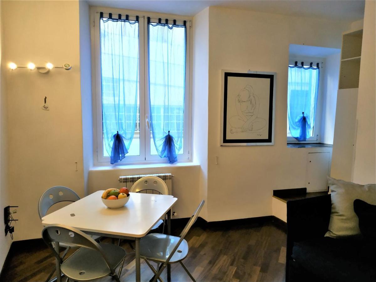 Casaviva - Grazioso Mini-Appartamento Nel Cuore Di Genova Exterior photo